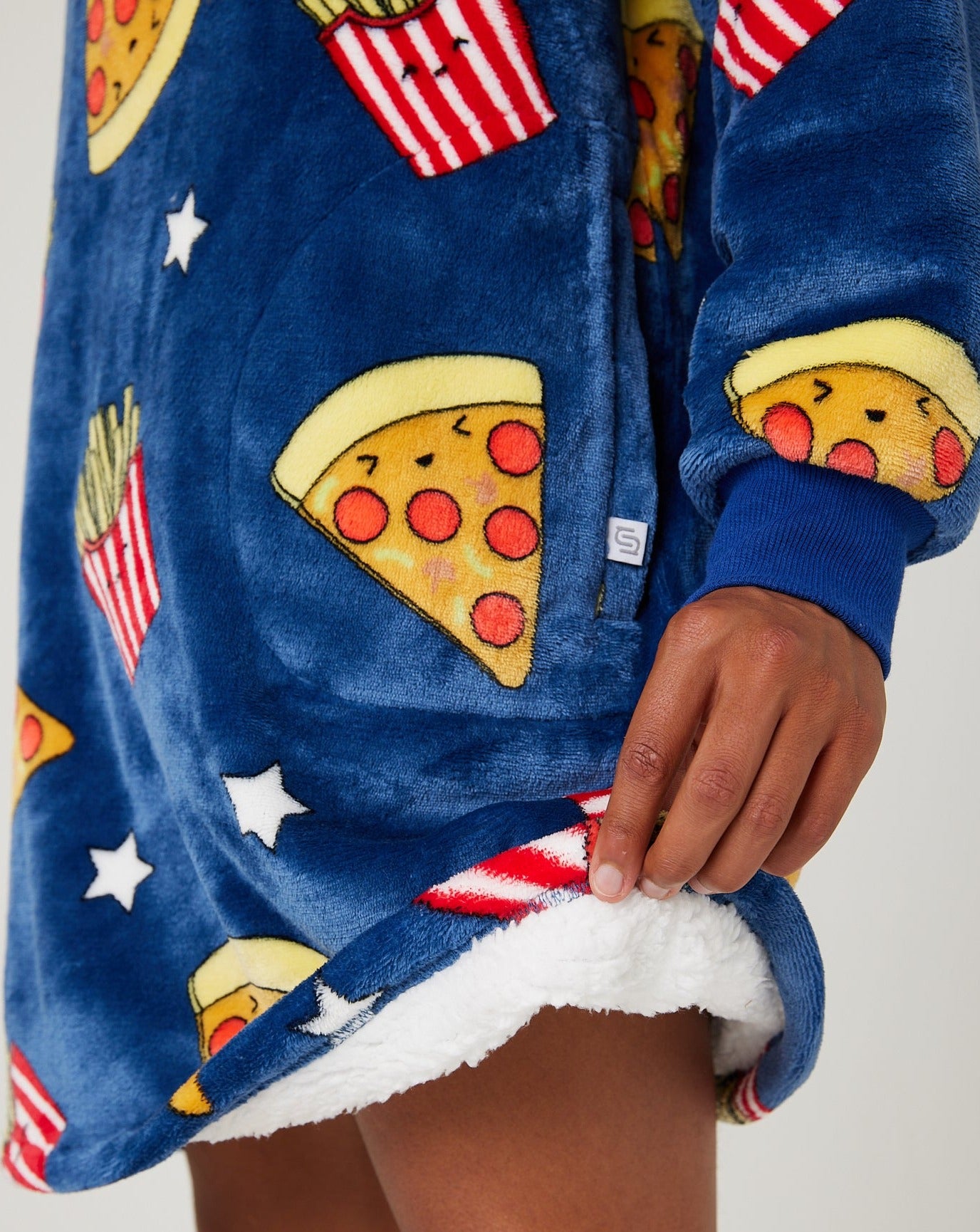 Snuggz Hooded Blanket - All Products