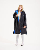 Snuggz Girls Lite Black Changing Robe with Blue Borg