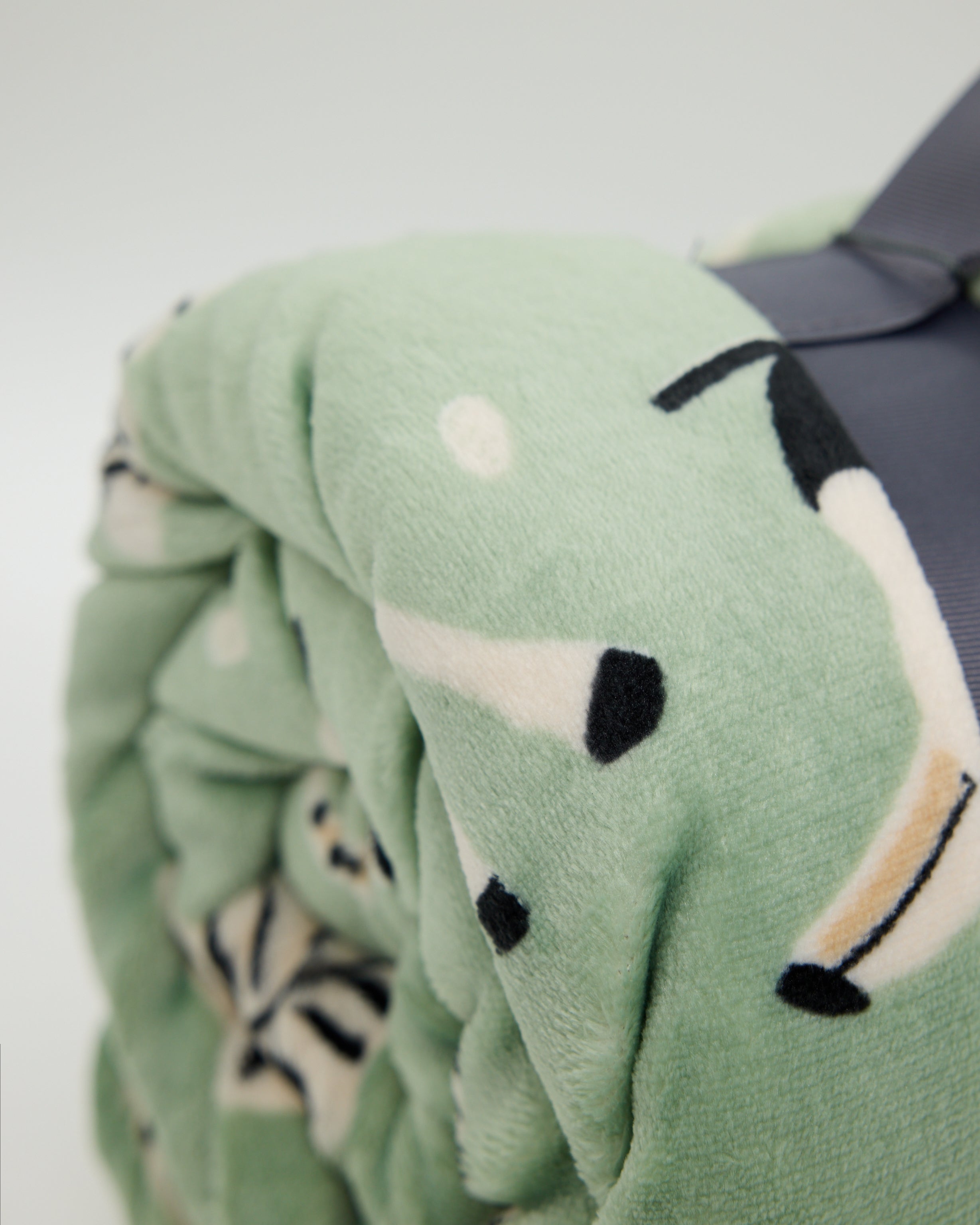 Snuggz Safari Cosy Throw Blanket