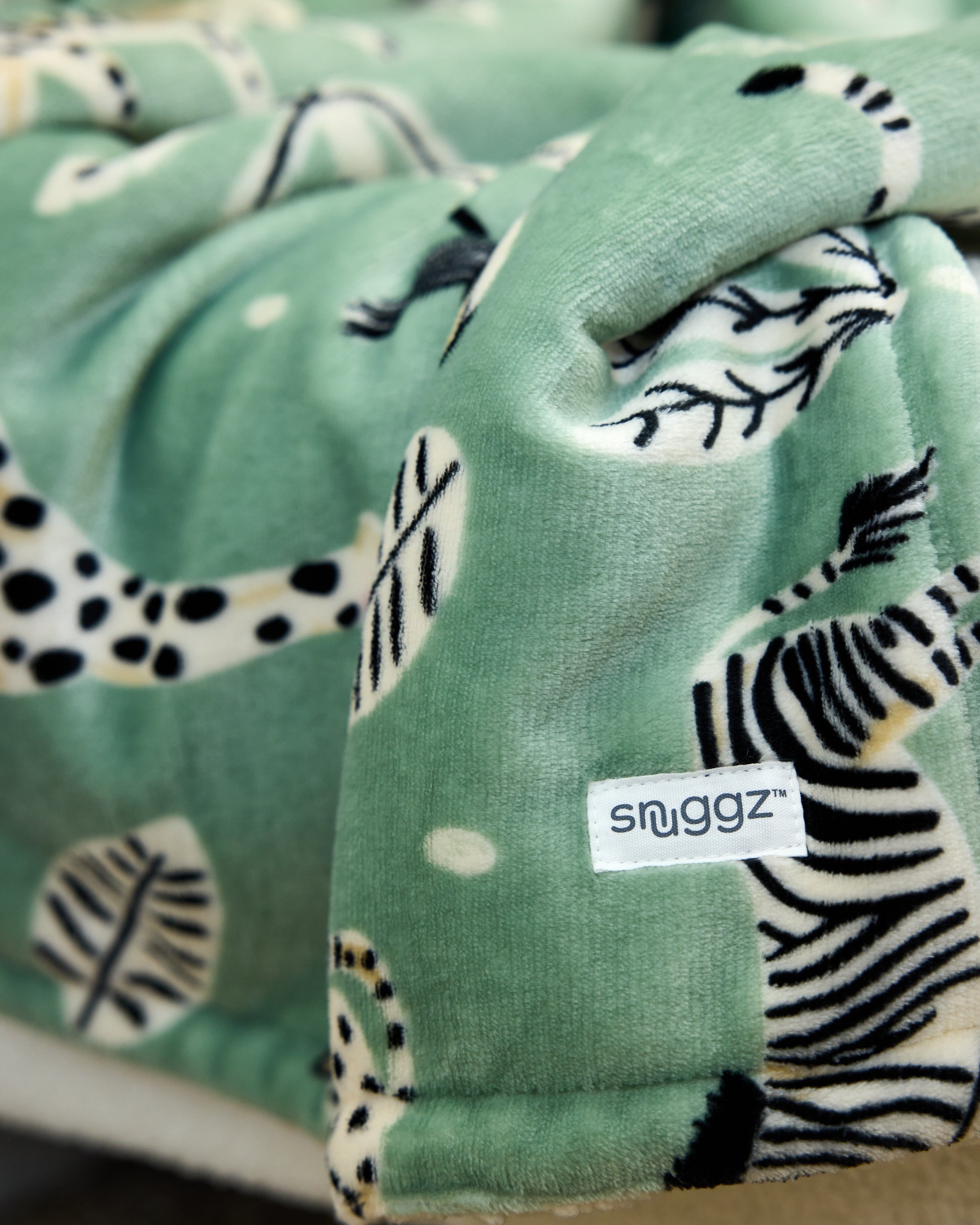 Snuggz Safari Cosy Throw Blanket