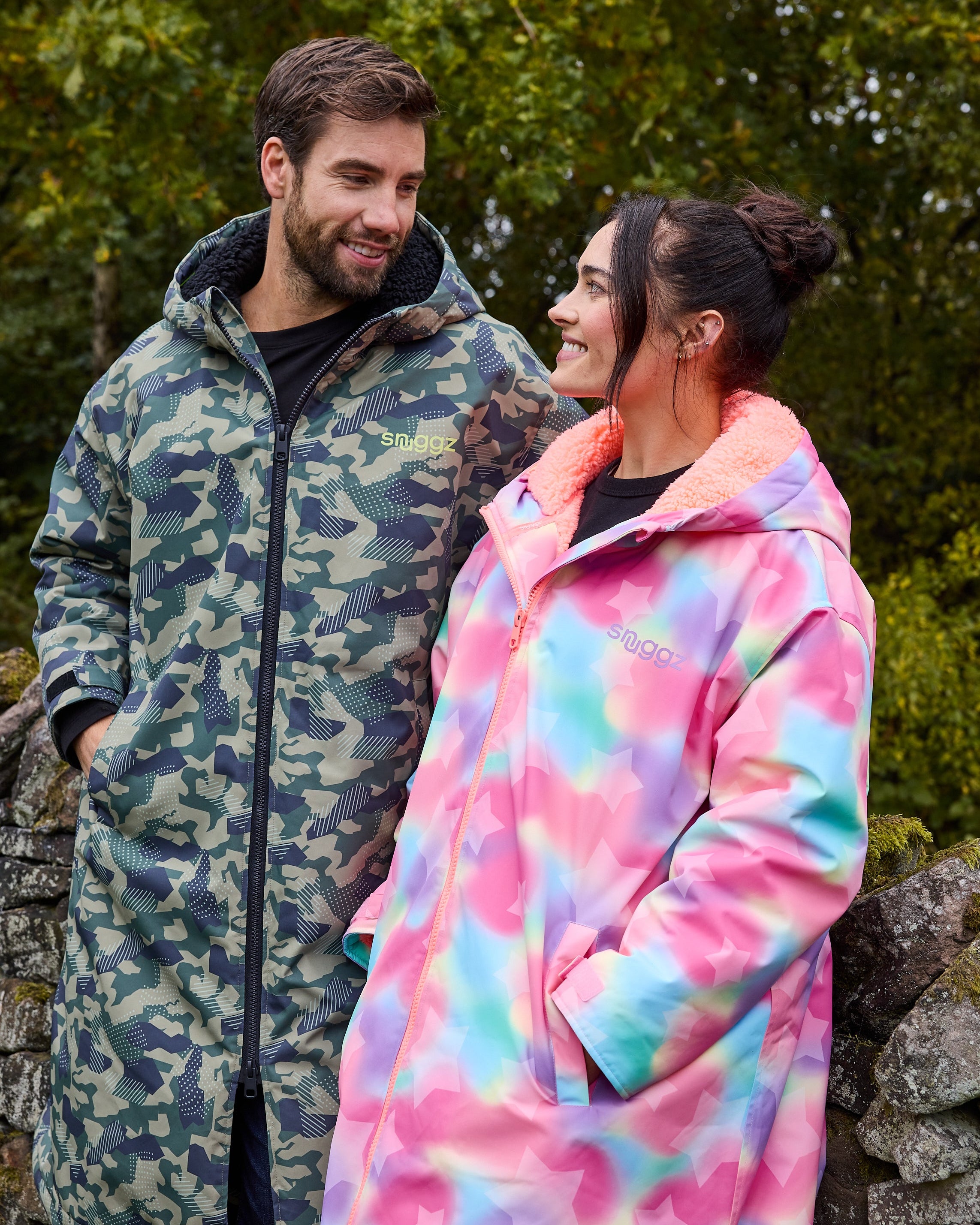 Snuggz Men Lite Green Camo Changing Robe