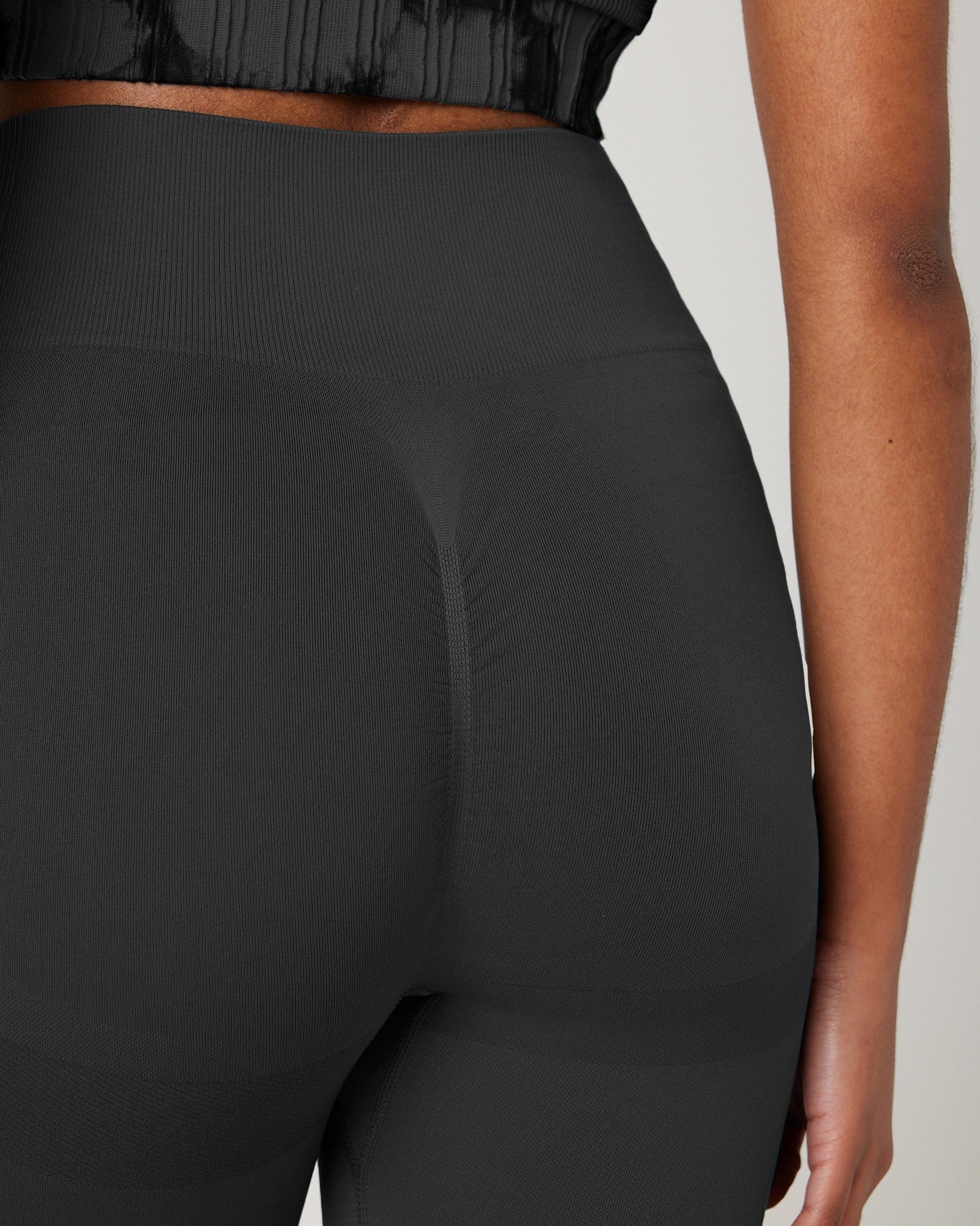 SnuggzFit Sculpt High-Waisted Legging - Black