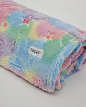Snuggz Kids Unicorn 2 in 1 Cushion & Glow-in-the-Dark Blanket