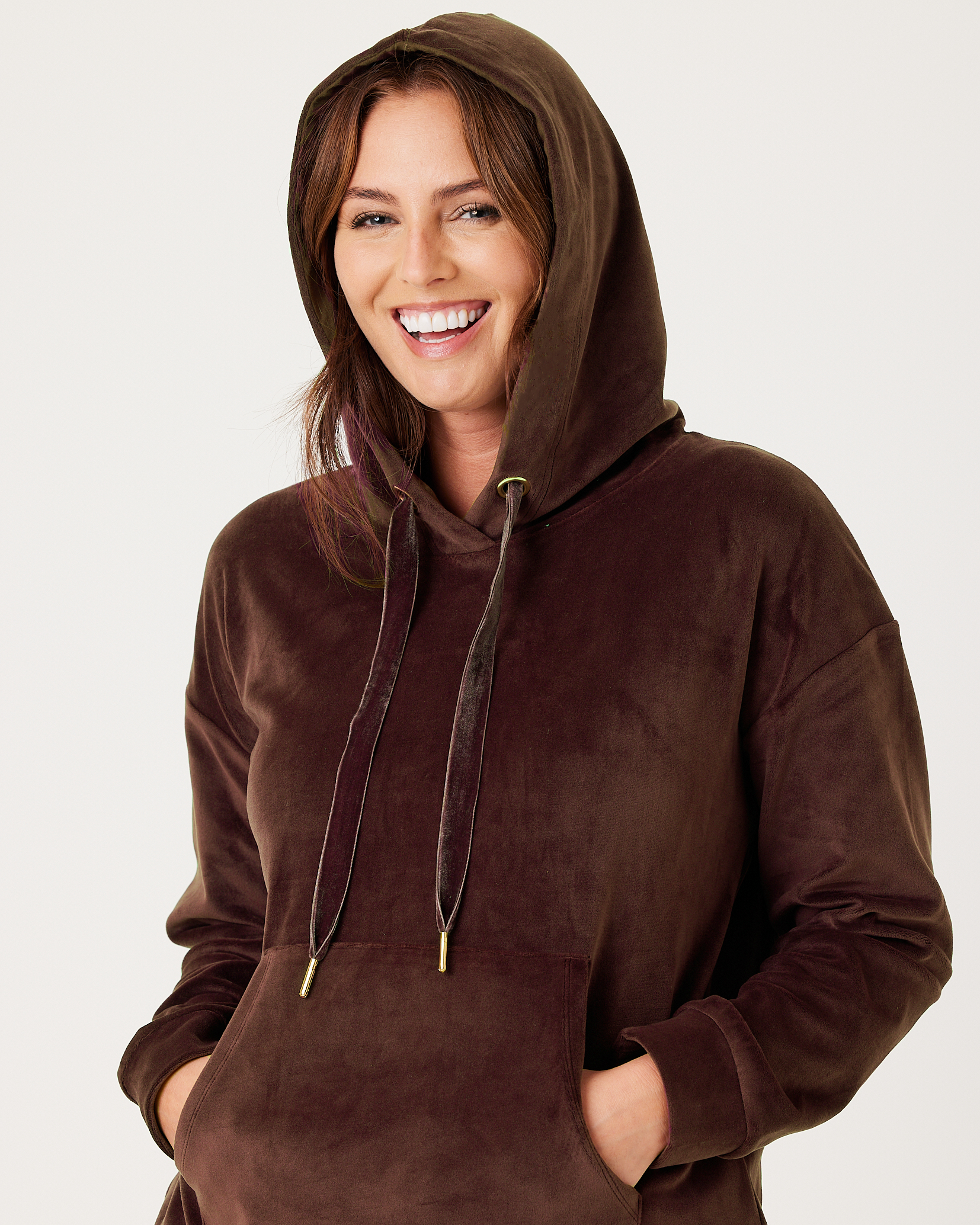 Snuggz Women Chocolate Brown Velour Loungewear Set