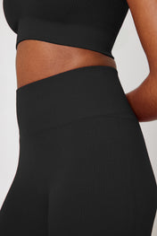 SnuggzFit Seamless Activewear Set with High-Waisted Legging