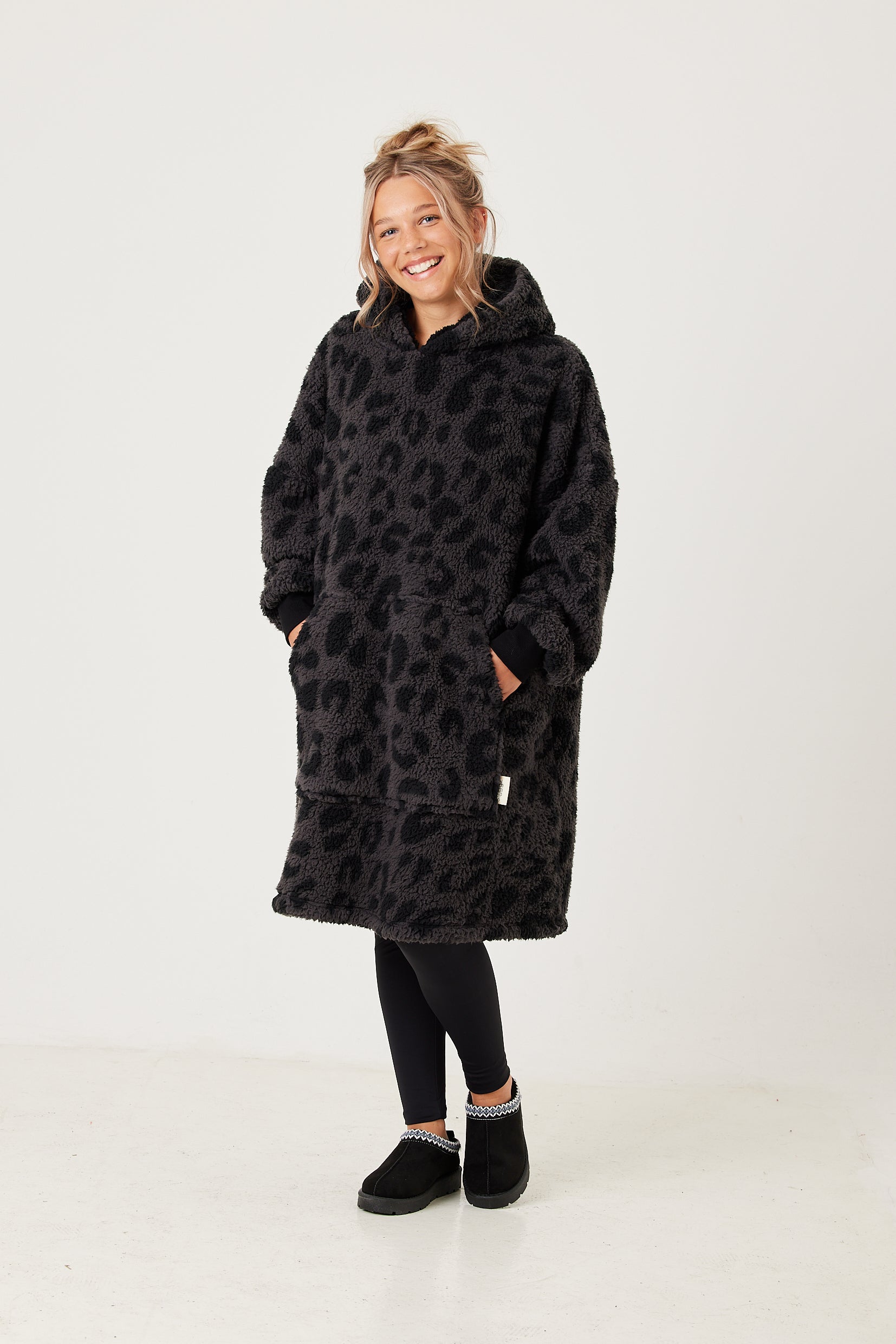 Snuggz Hooded Blanket - All Products