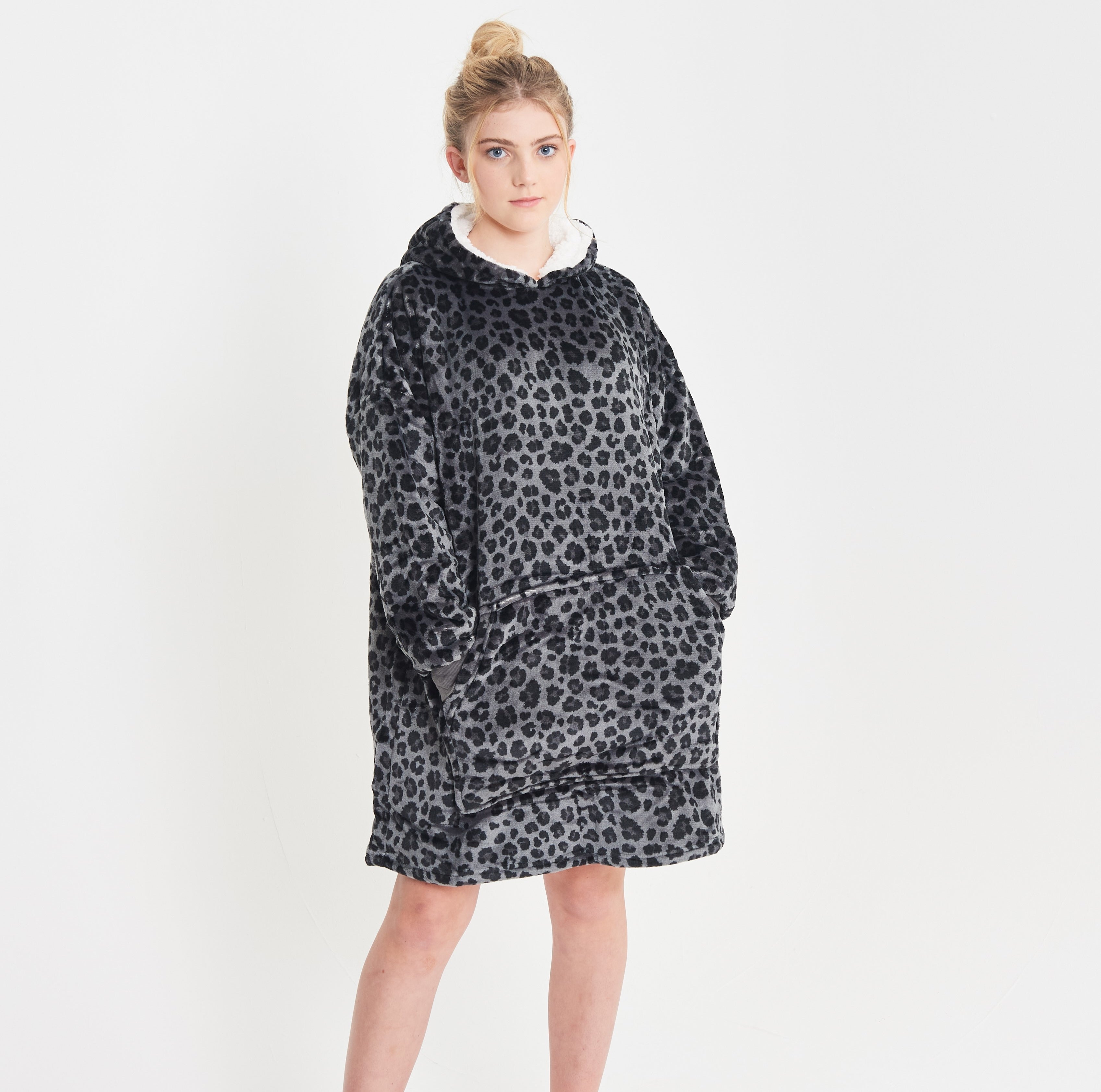 Snuggz Hooded Blanket - All Products